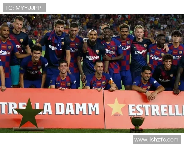 皇马与天津康师傅的精彩对决展现足球魅力与激情碰撞的完美时刻