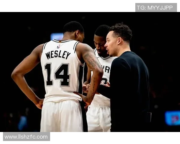 马刺与猛龙精彩对决录像回放全程回顾与精彩瞬间分析