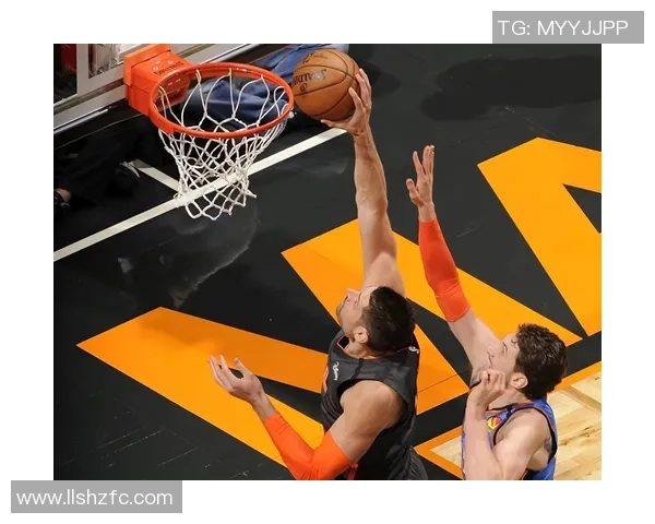 2012年NBA西部决赛首战雷霆与马刺的激烈对决回顾与分析