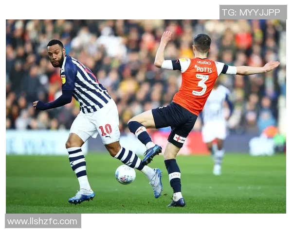 伊普斯维奇与西旺西的精彩对决揭示英冠联赛的激烈竞争与球队实力较量