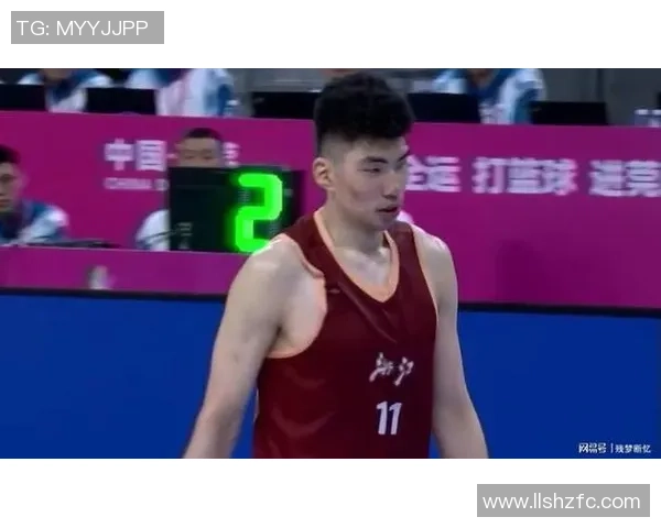 余嘉豪的成长之路：从少年篮球梦到职业生涯的辉煌与挑战