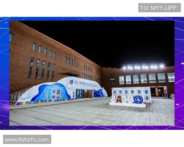 李泓澎：在艺术与科技交汇处探索创新之路的年轻才俊