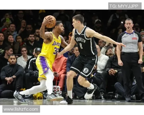 篮网与湖人季前赛精彩回放全景解析及球员表现亮点总结 篮网与湖人季前赛精彩回放全景解析及球员表现亮点总结