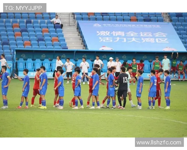 科隆竞技与圣保罗搜狐激战正酣期待精彩对决引爆赛场热情