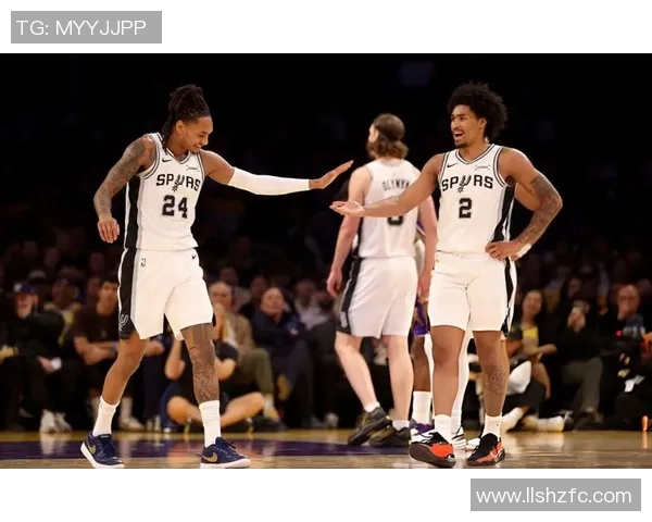 2013年NBA西部决赛马刺与雷霆的激烈对决与精彩瞬间回顾