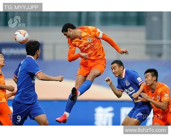 95甲A申花与鲁能巅峰对决展现足球魅力与激情的较量