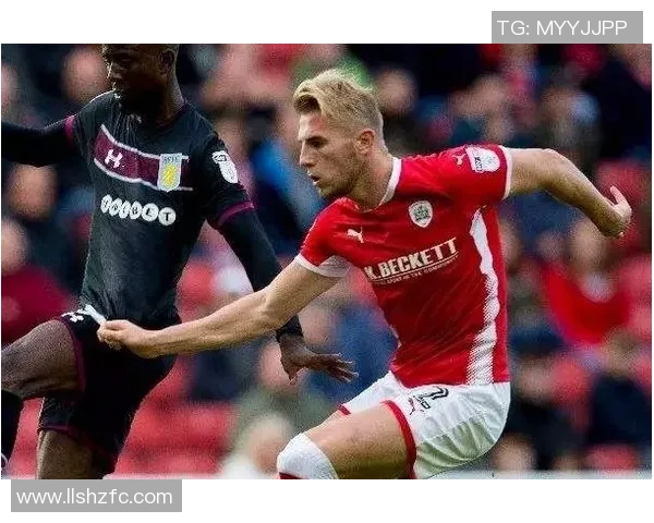 伯明翰林主场迎战巴恩斯利期待精彩对决与球队新战术的碰撞 伯明翰林主场迎战巴恩斯利期待精彩对决与球队新战术的碰撞