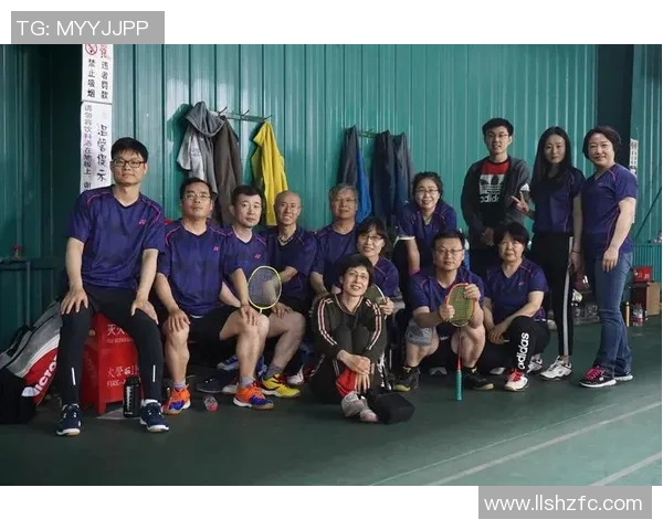 赛后分析：深圳羽毛球队与成都羽毛球队的团队协作与战术对比