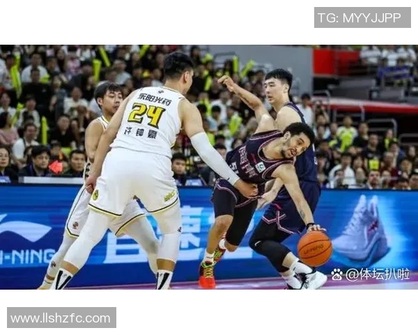 西安篮球队的比赛节奏解析与战术分析探讨