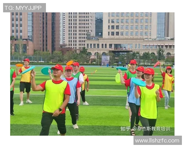 重庆飞盘队战术解析与实战应用探讨助力团队竞技水平提升