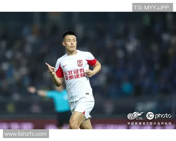重庆力帆迎战亚泰激战在即球迷期待精彩对决与胜利时刻